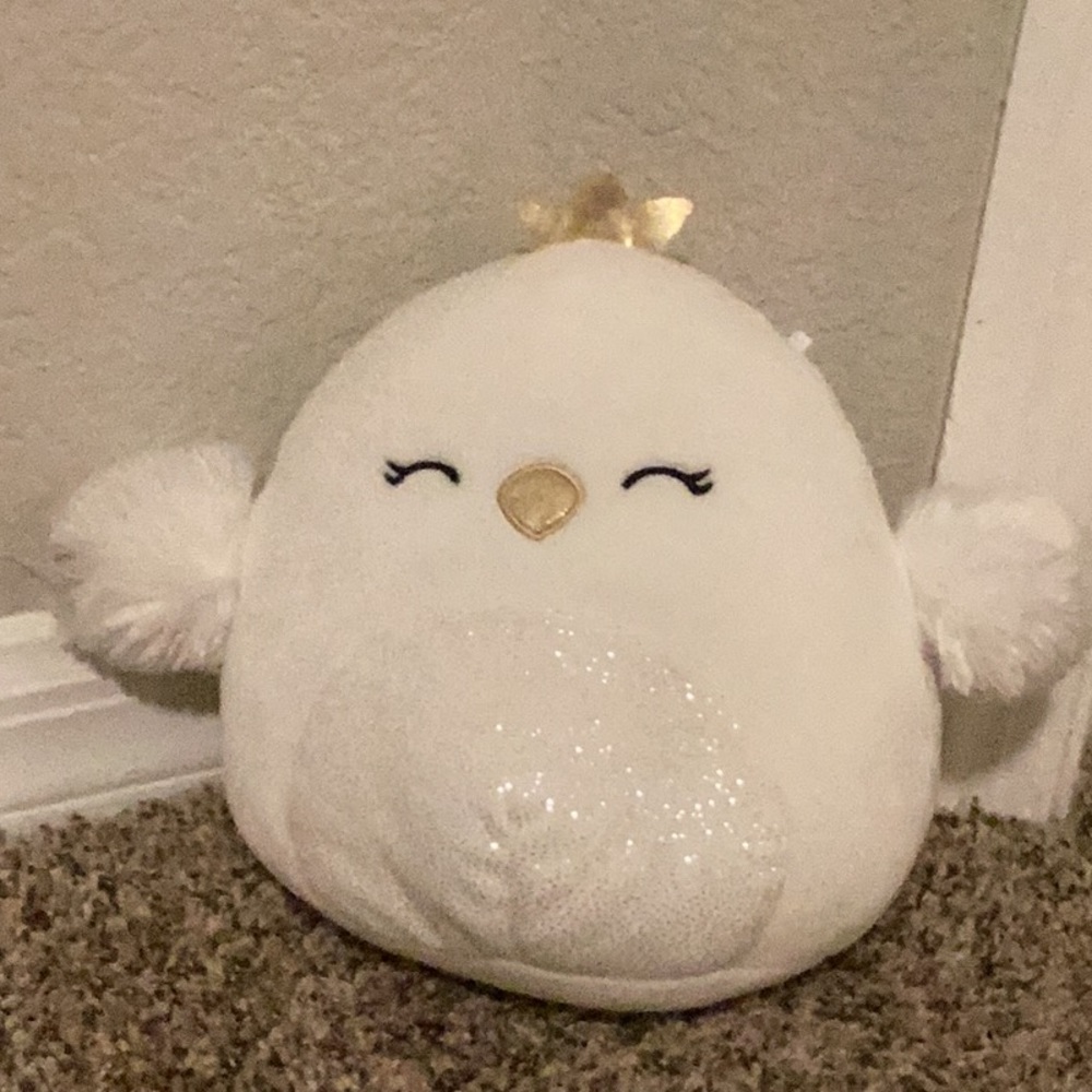 Crowned White Swan Squishmallow (8 inch)